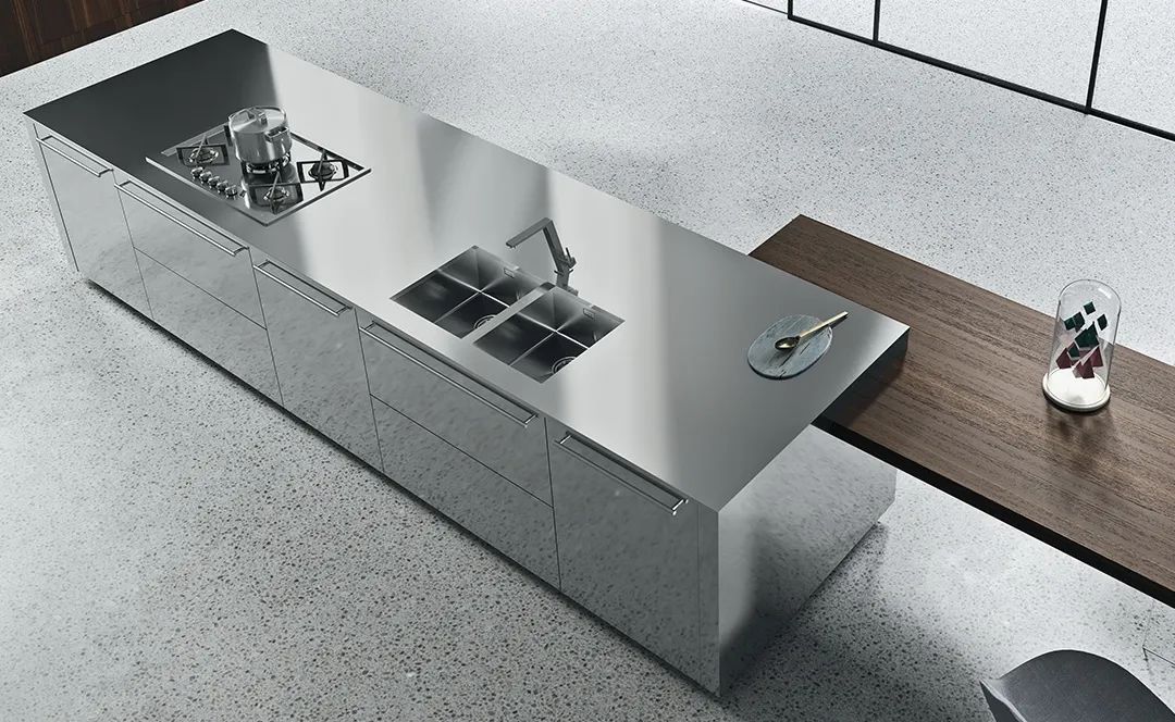 家居定制行业，为什么一定要选择不锈钢定制？今天我来告诉你……