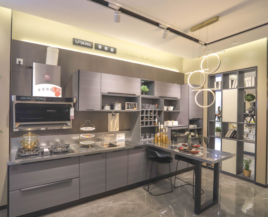 带你了解亮田维晶系列厨房的优点！